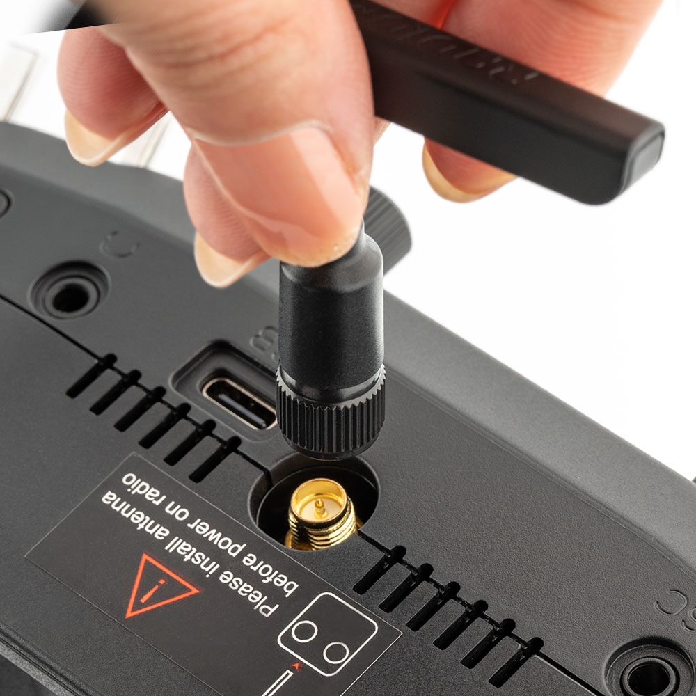 RadioMaster Boxer Radio Contro - đánh giá và giá Radiomaster Pocket Elrs M2